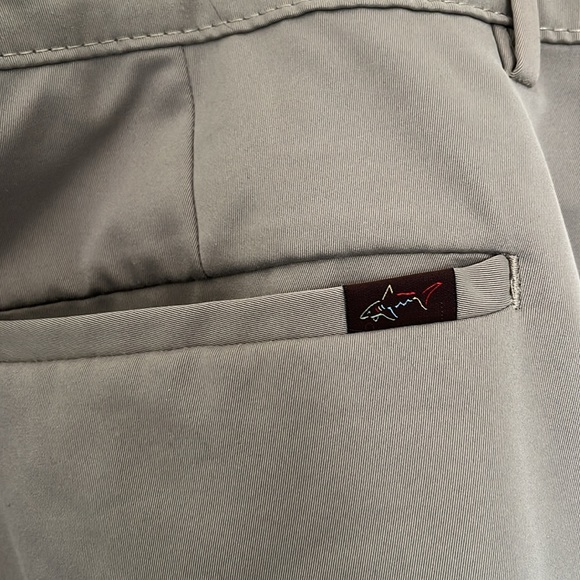 Greg Norman Men’s Cargo Shorts - Picture 4 of 9